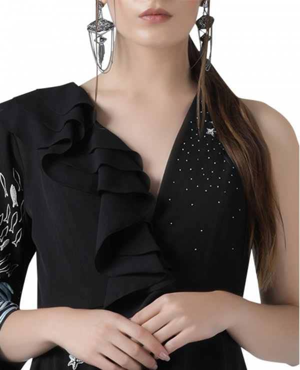 black-embroidered-dress
