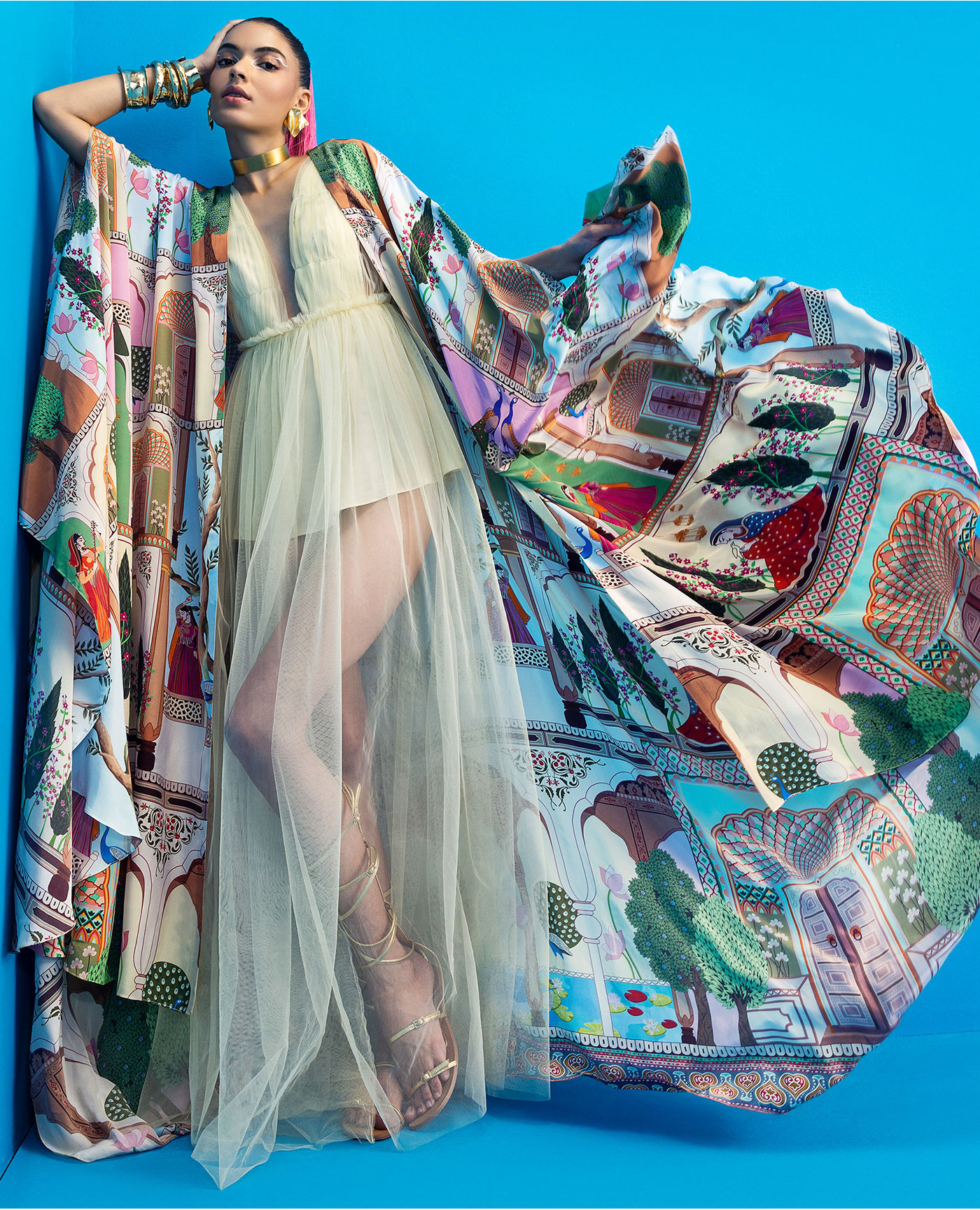 Statement Cape