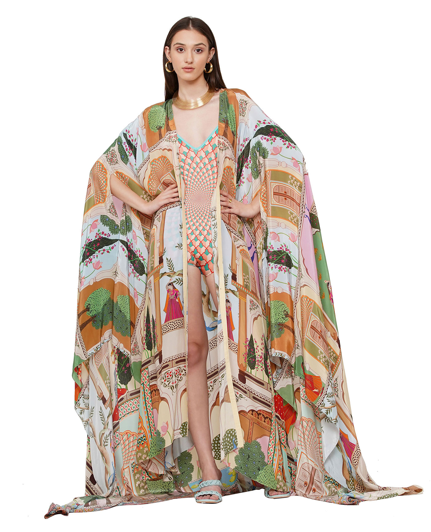Statement Cape